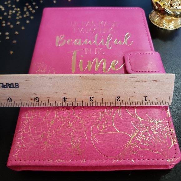 Journal pink padded Faux leatherette Cover Magneti - Picture 5 of 9